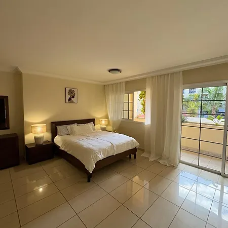 Duque Horizon Terrace אדחה