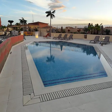 Duque Horizon Terrace דירה *